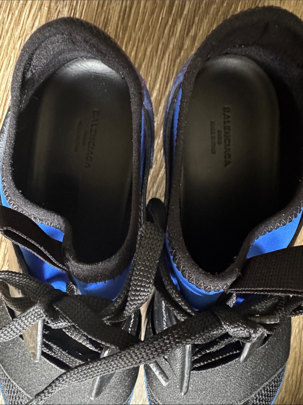 Balenciaga Race Runner Sneaker women’s size 39 - Picture 12 of 12